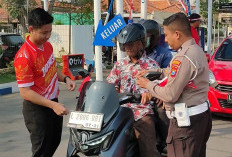 HUT ke-81 RI, Satpas Colombo Surabaya Gelar Lomba dan Bagikan Bendera Merah Putih