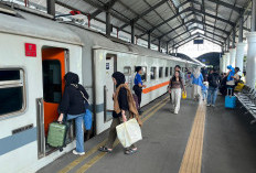 Tiga Kereta Api Tujuan Surabaya dan Malang Alami Keterlambatan, Jalur Pantura Masih Terendam Air