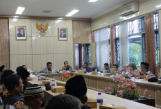 Puluhan Tahun Menanti Kepastian, Warga Desa Suci dan Pakis Geruduk DPRD Jember Tuntut Hak Tanah Ketajek