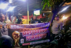 Patroli Jagongan Polsek Gayungan Amankan Nobar Piala Dunia 2026