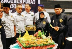 Pencak Organisasi Genap Berusia 99 Tahun, Pengurus Ziarah ke Taman Makam Pahlawan