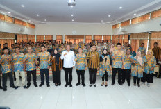 Bupati Gatut Sunu Gaspol Kuatkan PKH, SDM Pendamping Jadi Kunci Tekan Kemiskinan