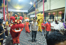 Kapolres Gresik AKBP Ramadhan Nasution Tinjau Langsung Pengamanan Cap Go Meh di Klenteng Kim Hin Kiong