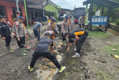 Polresta Banyuwangi Bareng Stakeholder Turun Langsung Tangani  Banjir