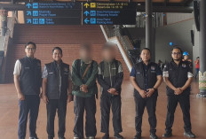Imigrasi Blitar Deportasi Dua WN Thailand, Langgar Ketentuan Izin Tinggal