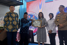 dr Lydia Nuradianti Raih Penghargaan Tokoh Penjaga Cahaya Penglihatan dari Memorandum