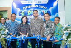 BRI Peduli Resmikan Gerai CERDAS PeKA di FEB Unair, Perkuat Literasi Keuangan Digital Mahasiswa