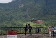 Gunung Kelud Kediri Dipastikan Aman untuk Wisatawan Kendati Erupsi Marak di Sejumlah Daerah