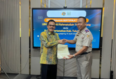 Perkuat Tertib Aset Kampus, Kantah ATR/BPN Tulungagung Serahkan 31 Sertipikat ke UIN Satu