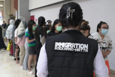 Imigrasi Deportasi 25 WN Vietnam Terkait Penyalahgunaan Izin Tinggal