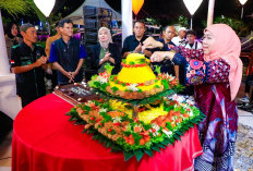 Khofifah Gelar Tasyakuran HPN 2026 Bersama Jurnalis di Grahadi, Perkuat Sinergi Pers dan Pemprov Jatim