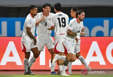 Hattrick Mitchell Baker Antar Indonesia Benamkan Kamboja  