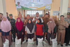 Bulog dan Pemkab Tulungagung Salurkan 4.400 Ton Beras Bantuan Pangan ke Masyarakat