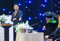 Wagub Emil Dardak Ingatkan Mahasiswa Unusa Agar AI Tak Gantikan Daya Pikir Manusia