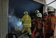 Korsleting Listrik, Kantor JNT di Surabaya Kebakaran