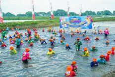 Petrokimia Gresik Gelar Petro Fishtival 'Gogoh Iwak', Edukasi Petambak Terapkan Good Aquaculture Practices