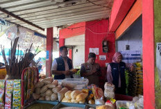 Satgas Saber Polres Bojonegoro Pantau Harga Bahan Pokok Jelang Lebaran, Stok Dipastikan Aman