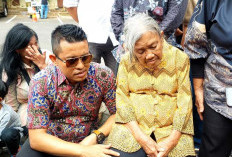 Diperiksa 3,5 Jam, Penyidik Polda Jatim Cecar Nenek Elina 48 Pertanyaan 