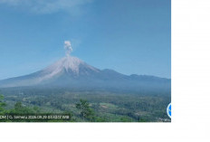 BPBD Lumajang Imbau Warga Tak Panik Dengar Dentuman Gunung Semeru