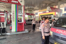 Cegah Kelangkaan dan Penimbunan, Polsek Lakarsantri Cek Stok BBM di Tiga SPBU