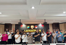 Polres Pelabuhan Tanjung Perak Gelar Pelatihan Pengenalan Obat dan Miras Palsu
