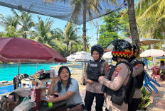 Polwan Polresta Sidoarjo Patroli Ajak Warga Jaga Kamtibmas