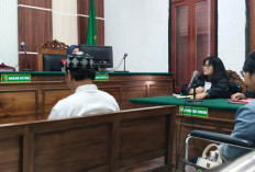Sabuk Melayang Kepala Anak Dibenturkan, Damar Divonis 2,5 Tahun dan Istri 1,5 Tahun