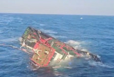 Cuaca Buruk,Giliran TB MT20 1301 Dilaporkan Tenggelam di Perairan Bawean