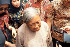 Lurah dan Perangkat Desa Jadi Saksi Kasus Pemalsuan Dokumen Nenek Elina di Surabaya