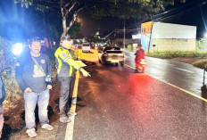 Ambulans Ormas Seruduk Honda Vario di Ruas Jalan Tanah Merah Dajah, Satu Meninggal Dunia