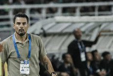 Persita Akui Ketangguhan Persebaya, Carlos Pena Sebut Finishing Jadi Masalah