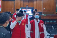 Sidang Siwalan Party Ungkap Dugaan Intimidasi Penyidik, Peserta Dipaksa Buka Pakaian