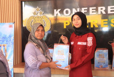 Polisi Bersama Masyarakat, Polres Ngawi Gelar Baksos di HUT ke-75 Humas Polri