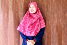 Dermaga Batin Nur Rina Noviandari, Jemput Hidayah yang Bersemi Sejak Kecil