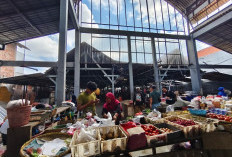 Pemkot Surabaya Siapkan 2.700 Stan Gratis untuk Tertibkan Pasar Tumpah dan PKL