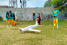 Siswa SMK Yapenas Gempol Berprestasi di Kancah Aeromodelling Jatim
