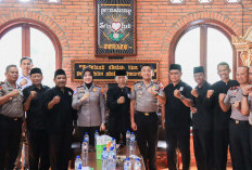 Kapolres AKBP Yenni Diarty Silaturahmi ke Padepokan PSHT, Ajak Jaga Kerukunan dan Jogo Bojonegoro