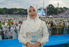 Pesona Ning Lia di Mujahadah Kubro: Simbol Intelektualitas dan Kesantunan Nahdliyin Milenial