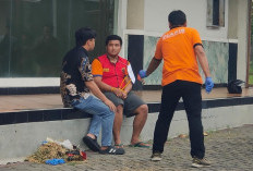Polisi Gelar Rekonstruksi Pembunuhan Sekuriti Graha Darmo Satelit Surabaya, Peragakan 20 Adegan