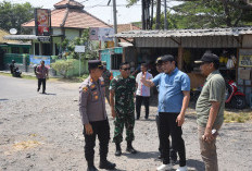 Tinjau Persimpangan Jabon, Bupati Sidoarjo Instruksikan Pelebaran Jalan Demi Kenyamanan Warga