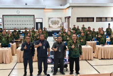 Ketua Pengadilan Tinggi Surabaya Tekankan Percepatan Perkara, Jangan Ada yang Mengambang