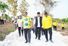 Kebut Konektivitas dan Air Bersih, Bupati Lamongan Bersama Ali Mufthi Cek Proyek PISEW 2026