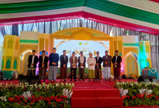 ?Puncak Milad Ke-70 Ponpes Maqnaul Ulum Sukowono