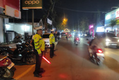 Jaga Kondusivitas Pascalebaran, Satgas  Ketupat Polres Pamekasan Siagakan Personel di Monumen Arek Lancor