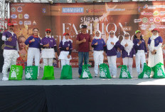 Tampil Cemerlang, Peserta Senam Bio Energi Medical Chi Kung Terima Bingkisan di Surabaya Fashion Festival 2026