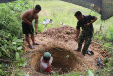 Satgas TMMD 127 Bangun Septictank MCK Warga di Mandala