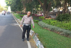 Oleng dan Hantam Median Jalan, Pengendara Motor Asal Malang Tewas di Jalan Veteran
