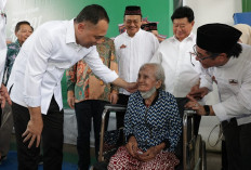 Zakat Tembus Rp 18 Miliar, Wali Kota Eri Sebut Masjid Cheng Hoo Simbol Kebersamaan Surabaya