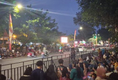 Warga Surabaya Serbu Parade Budaya Vaganza 2026, Jalan Tunjungan Dipadati Penonton