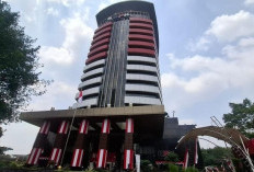 KPK Sita Uang Ratusan Juta saat OTT Bupati Boltara Sirajudin Lasena